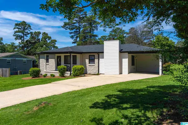 920 OAKLAWN LANE, Vestavia hills, AL 35216