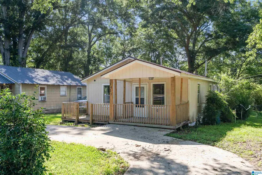 1421 26TH AVENUE, Hueytown, AL 35023 - #2