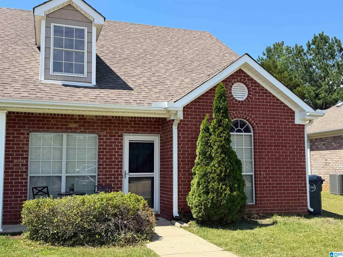 122 WATERFORD LAKE DRIVE, Calera, AL 35040 - #1