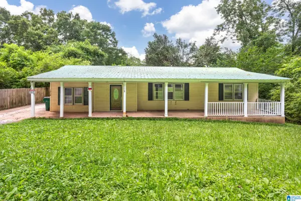 1216 OAKDALE CIRCLE, Weaver, AL 36277