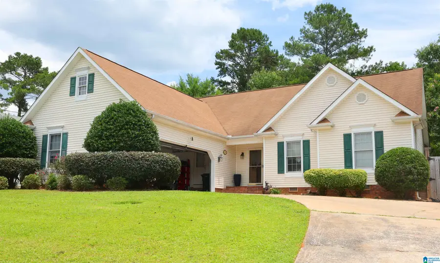 1229 BERKSHIRE DRIVE, Anniston, AL 36207 - #2