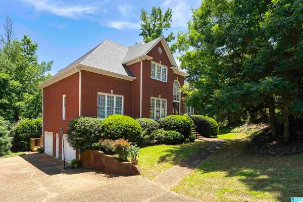 808 MAY APPLE COURT, Hoover, AL 35244