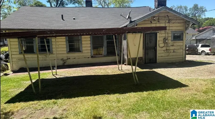 1521 36TH STREET N, Birmingham, AL 35234 - #2