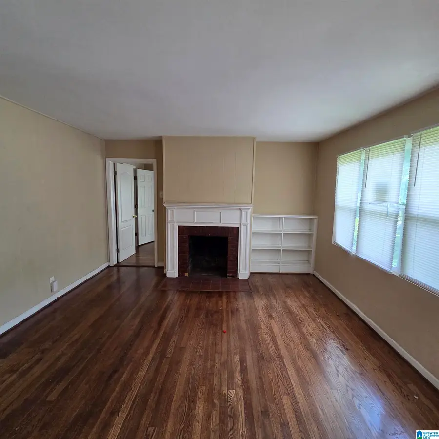805 MEADOWBROOK DRIVE, Birmingham, AL 35215 - #2