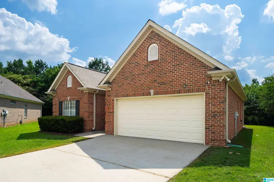 562 SUMMIT CIRCLE, Fultondale, AL 35068 - #3