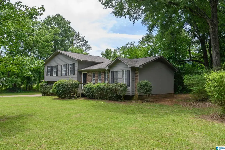 101 SHADY LANE, Alabaster, AL 35007 - #3
