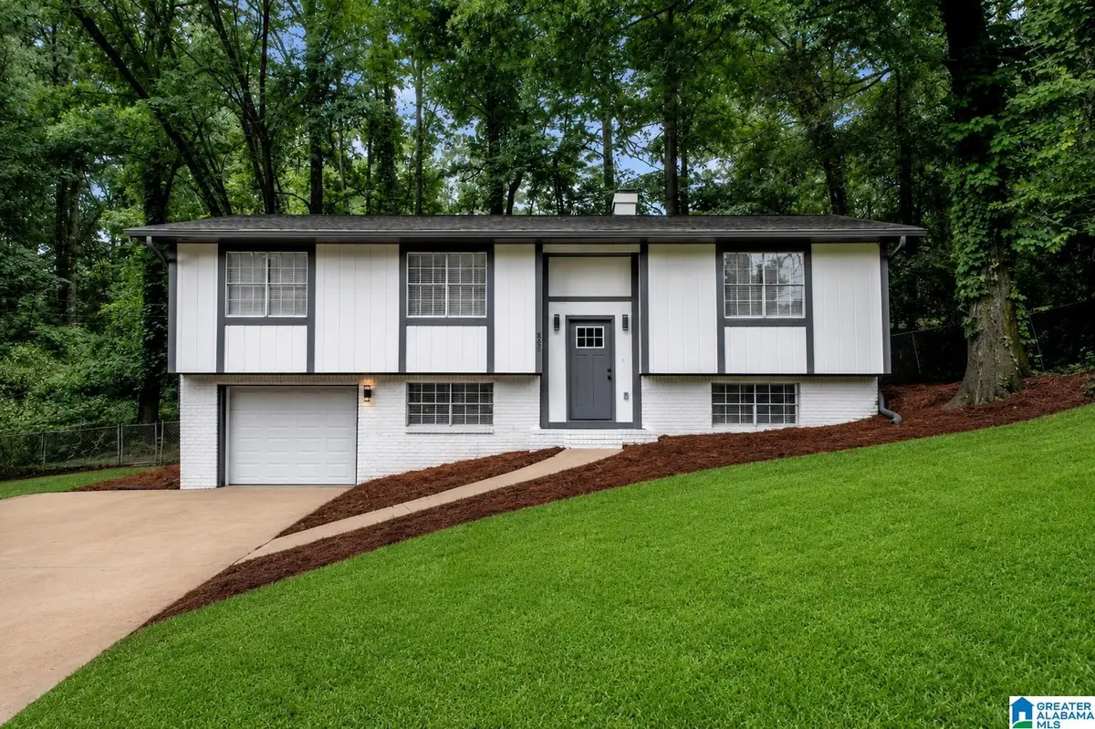 825 SEVEN SPRINGS DRIVE, Birmingham, AL 35215 - #1