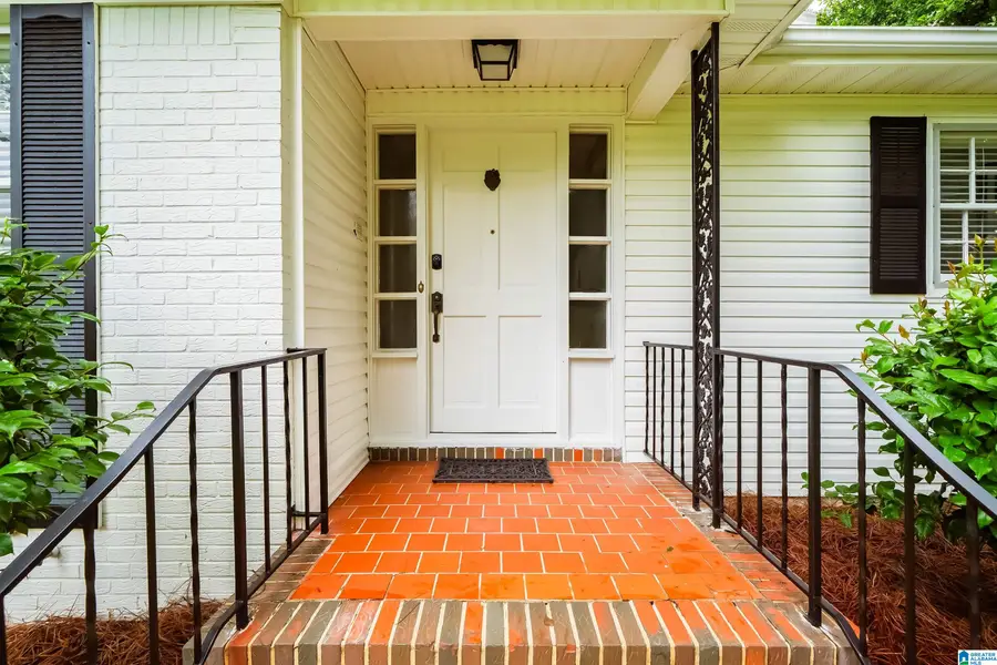 1128 FOREST VIEW LANE, Vestavia Hills, AL 35216 - #3