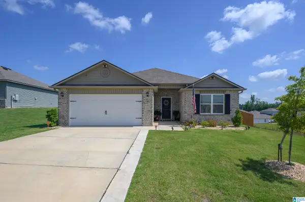 330 AMBER AVENUE, Calera, AL 35040