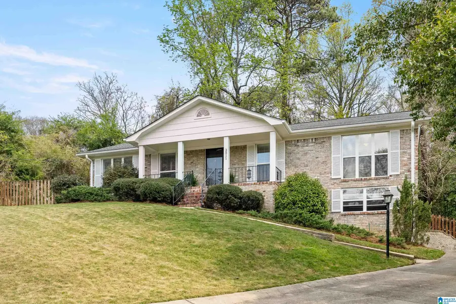 3511 VALLEY CIRCLE, Vestavia Hills, AL 35243 - #3