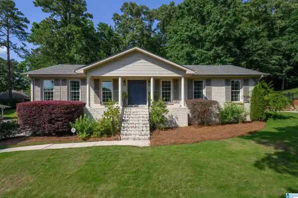 2108 VESTRIDGE DRIVE, Vestavia hills, AL 35216
