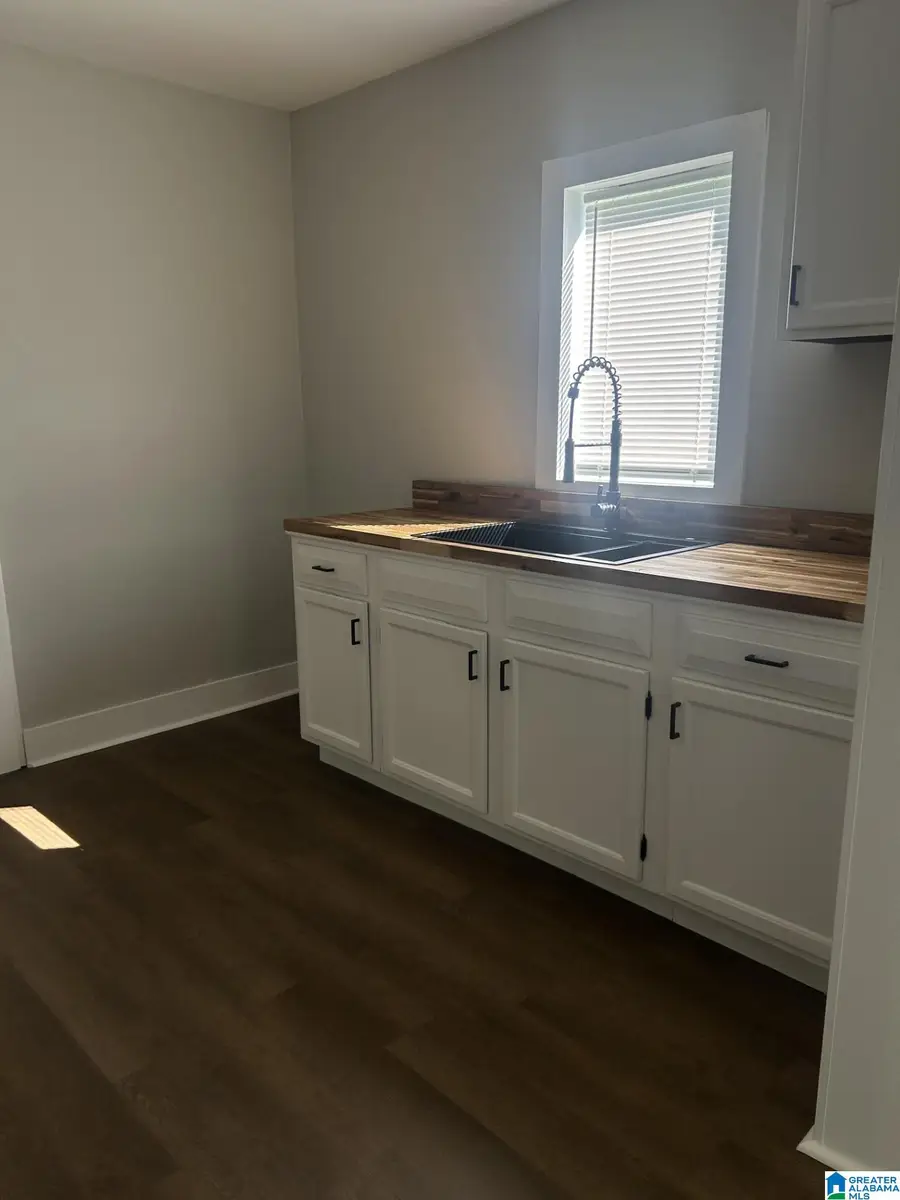 416 ADAMS AVENUE W, Oneonta, AL 35121 - #3