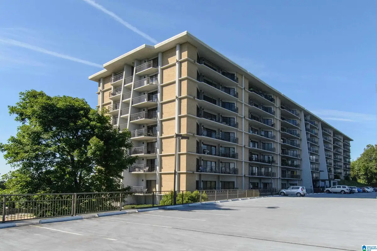 1300 BEACON PARKWAY E, Homewood, AL 35209 - #1