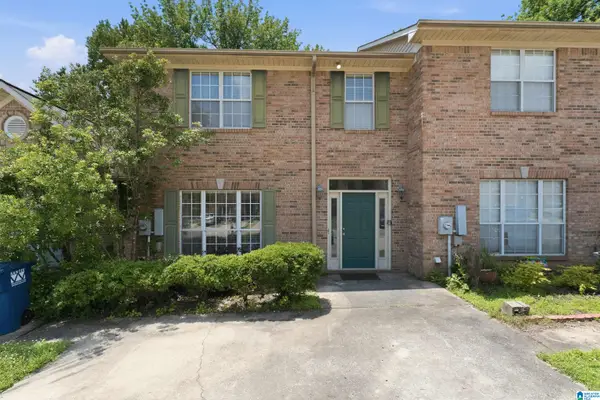 632 PARKSIDE CIRCLE, Helena, AL 35080