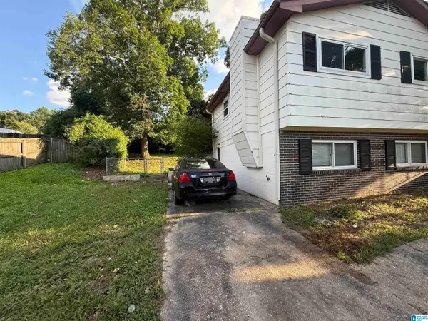 733 COUNTRY VIEW DRIVE NE, Birmingham, AL 35215