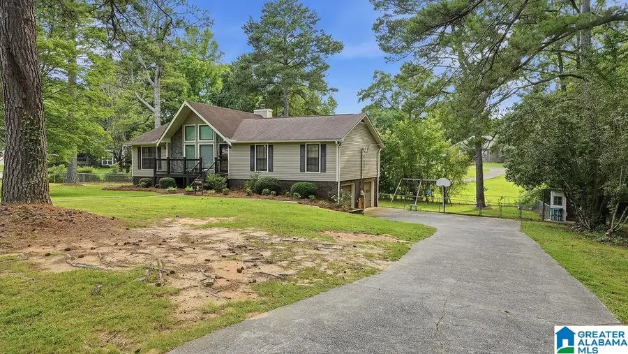 111 CAMILLE CIRCLE, Clanton, AL 35045 - #3