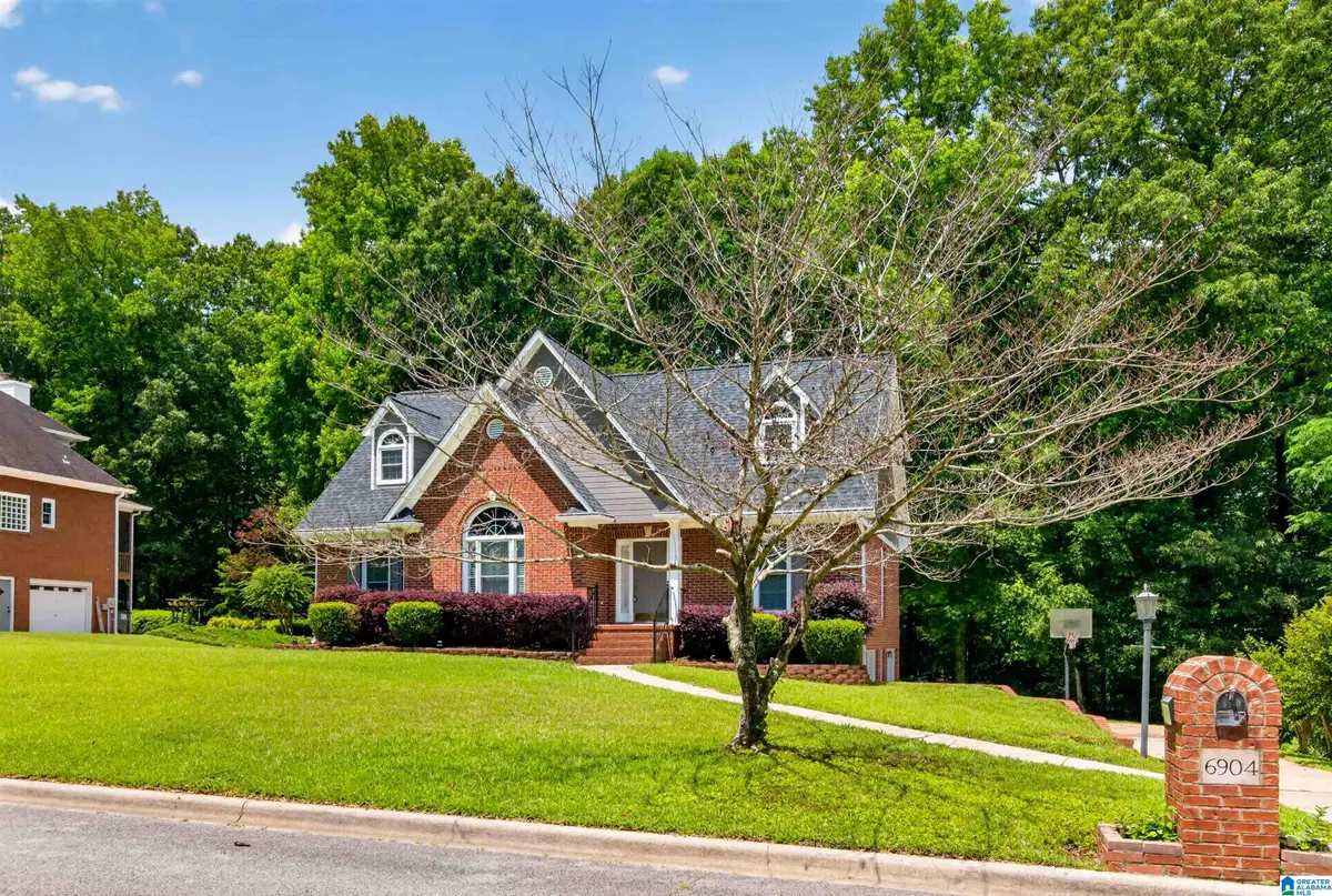 6904 WOODVALE LANE, Trussville, AL 35173 - #1