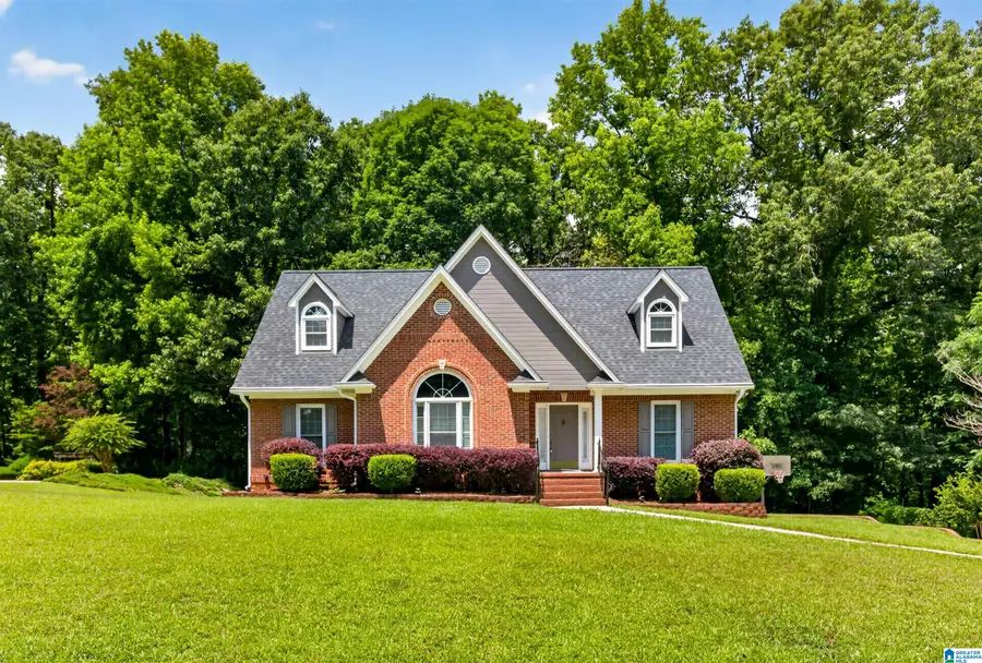 6904 WOODVALE LANE, Trussville, AL 35173 - #2