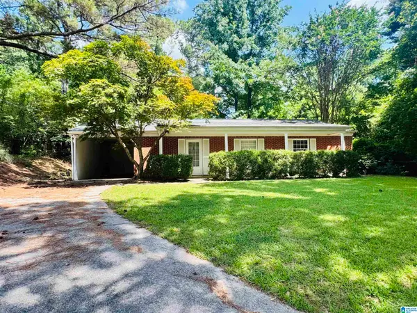 2181 KELLY LANE, Hoover, AL 35216