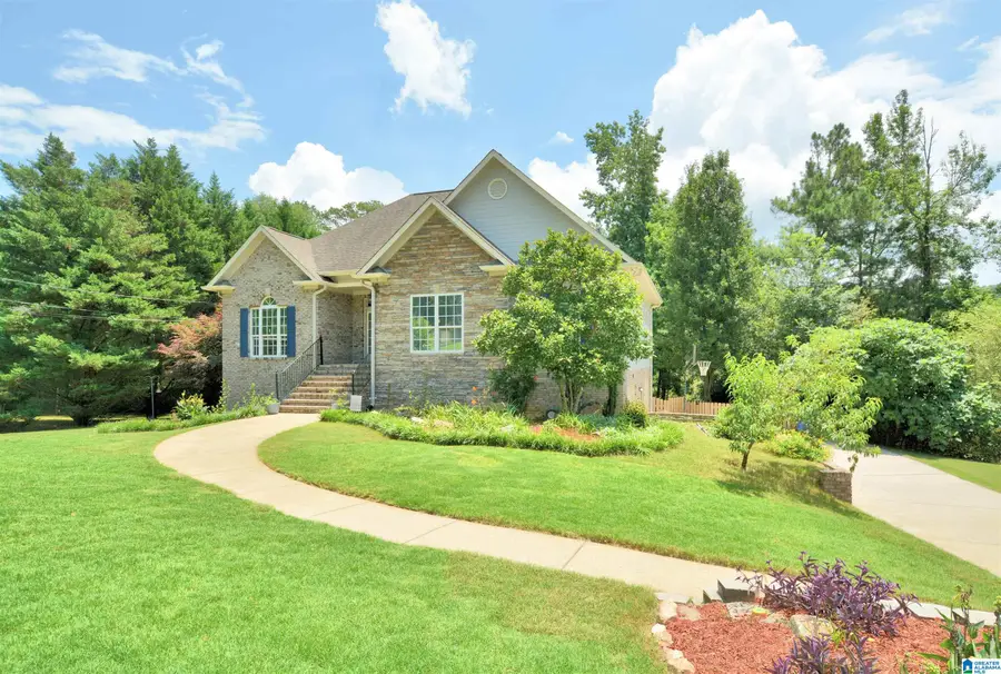 120 LANDALE DRIVE, Chelsea, AL 35147 - #2