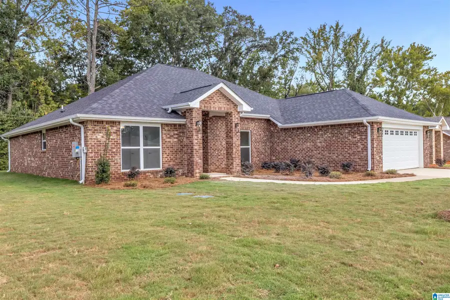 669 JAMESTOWN CIRCLE, Montevallo, AL 35115 - #2