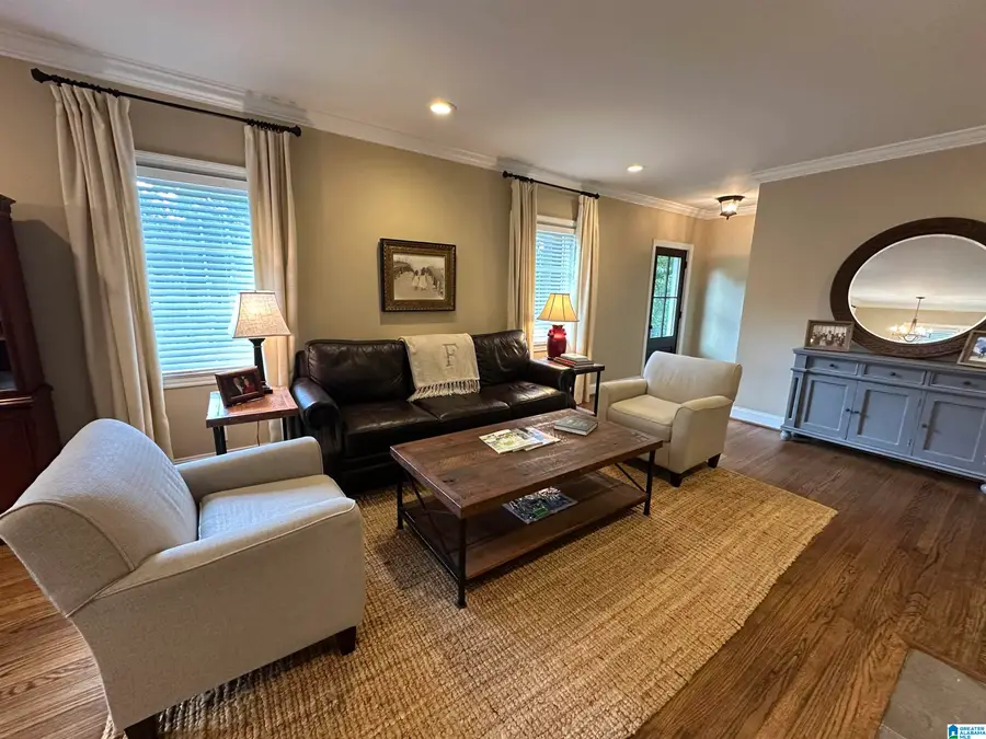 606 WARWICK ROAD, Homewood, AL 35209 - #2