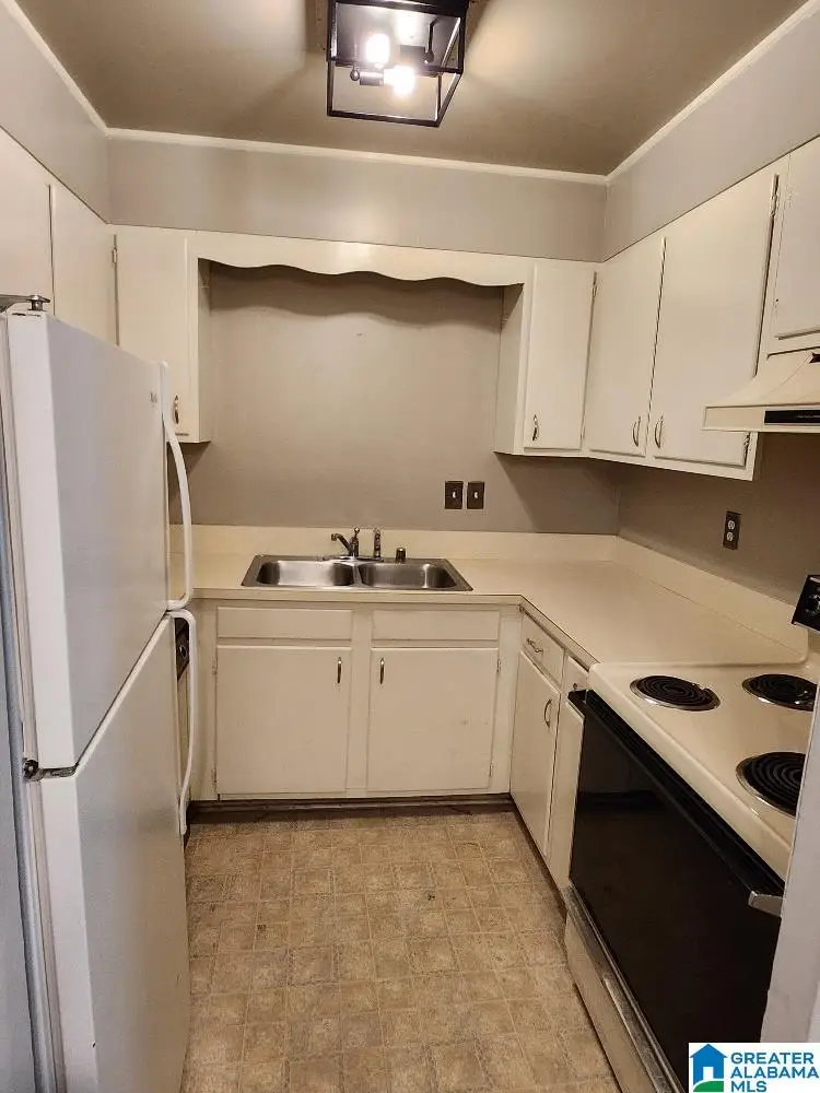 1336 28TH STREET S, Birmingham, AL 35205 - #3