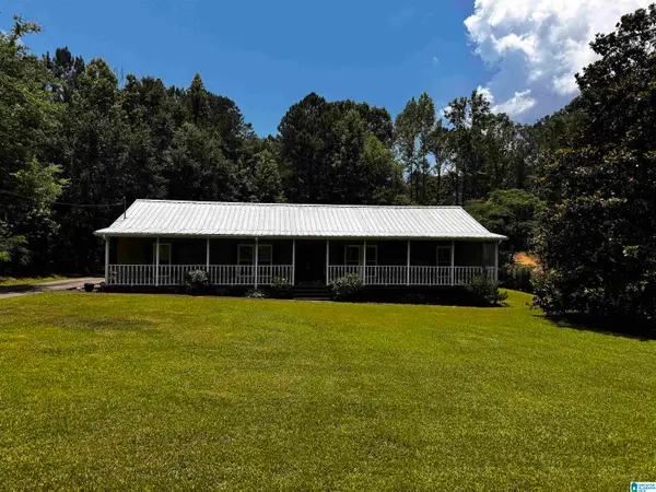 216 SUNRISE CIRCLE, Pell city, AL 35125
