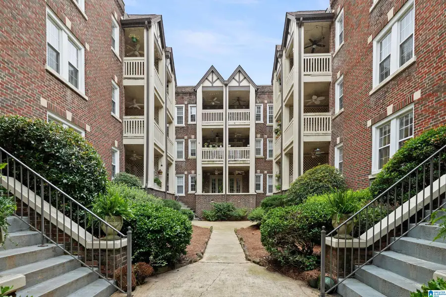 2809 13TH AVENUE, Birmingham, AL 35205 - #2
