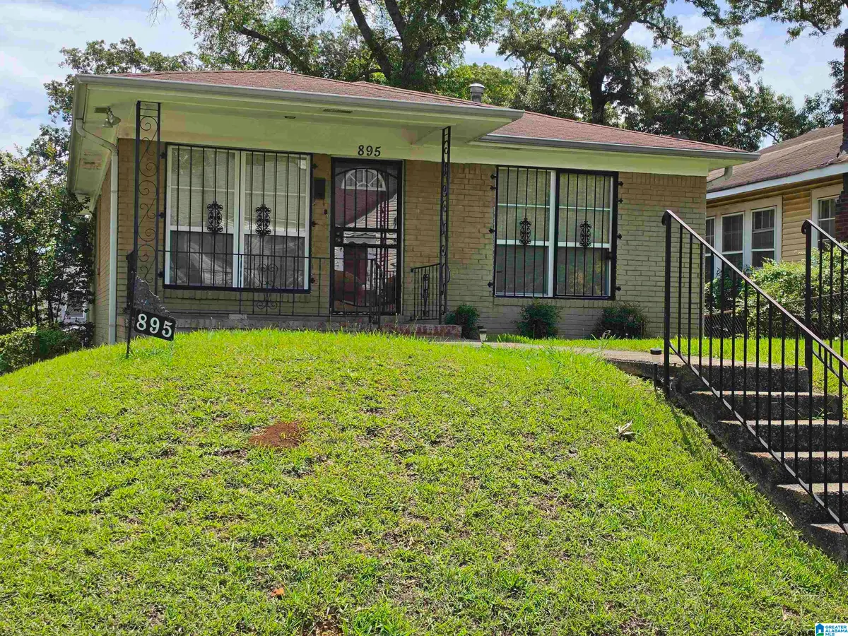 895 5TH PLACE W, Birmingham, AL 35204 - #1