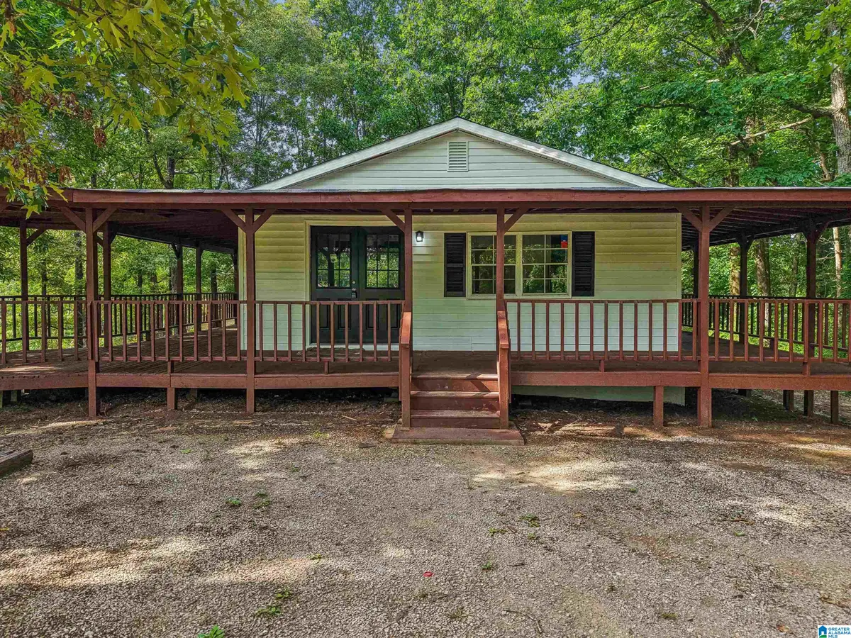 6086 CASTLE HEIGHTS ROAD, Morris, AL 35116 - #1