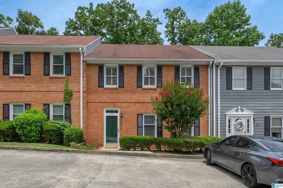 30 THE FALLS DRIVE, Vestavia Hills, AL 35216 - #1