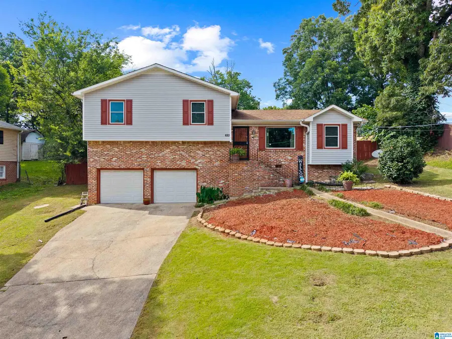 620 16TH AVENUE NW, Center Point, AL 35215 - #3