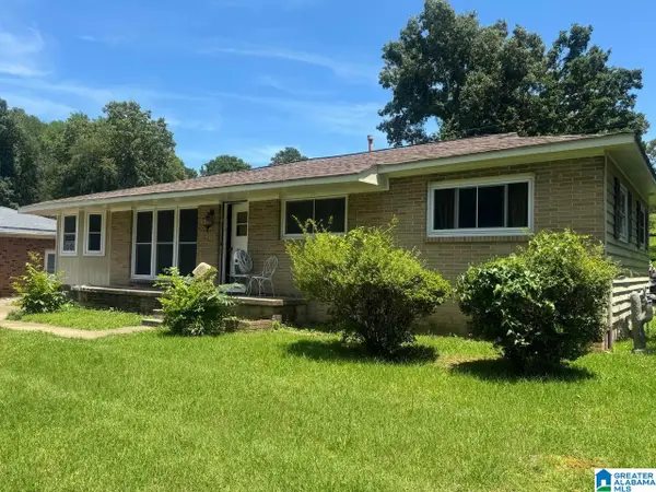 2226 SHADES AVENUE, Florence, AL 35630