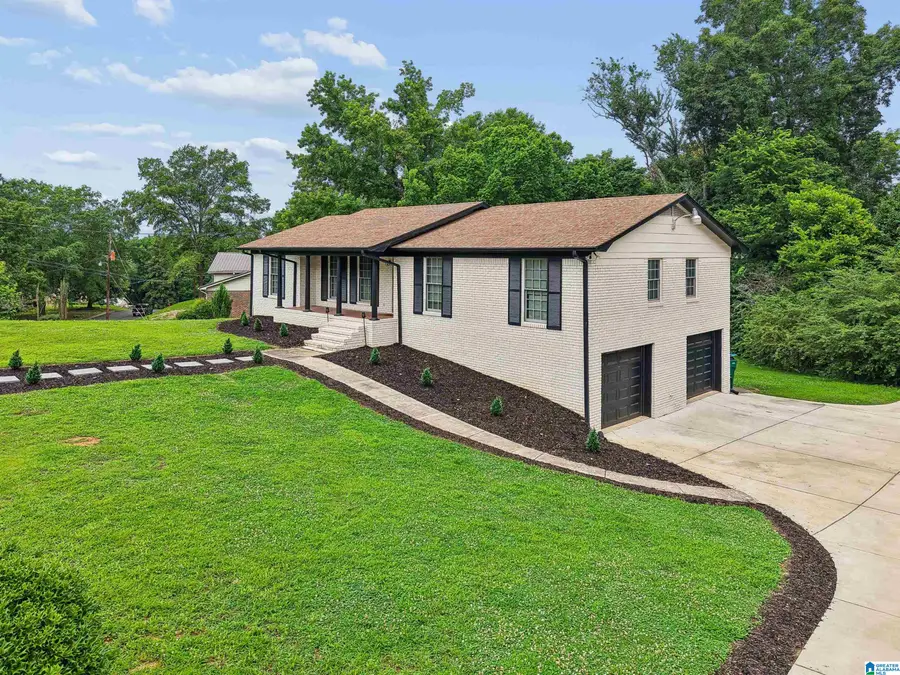 1812 MARA DRIVE, Center Point, AL 35215 - #3