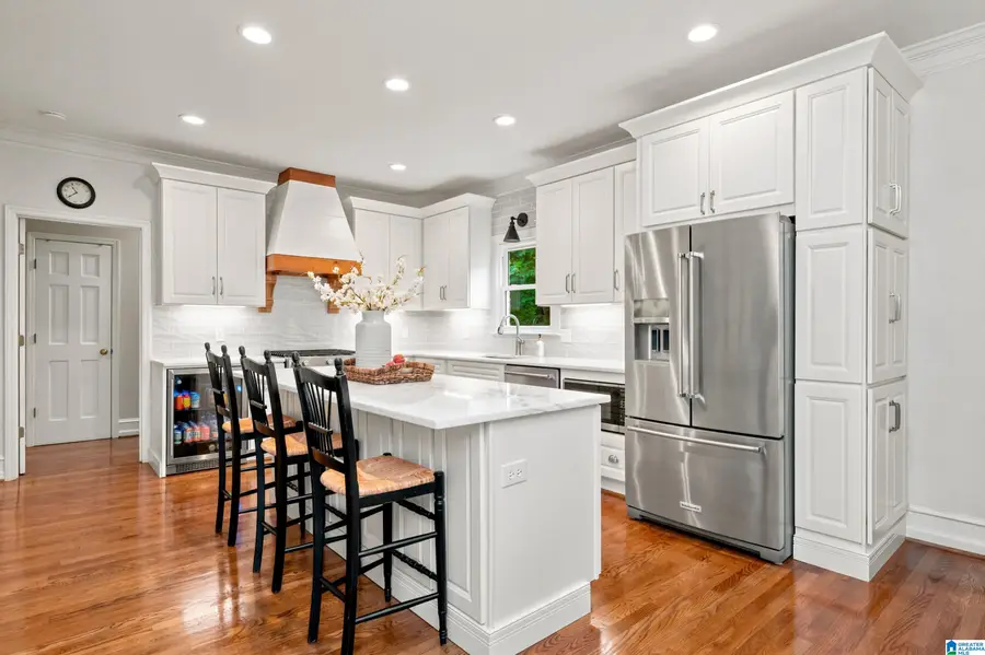 2704 OLD LOONEY MILL CIRCLE, Birmingham, AL 35243 - #3