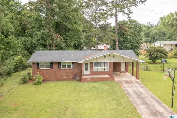 911 BONNIE DRIVE, Weaver, AL 36277