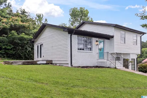 800 WHALEY ROAD, Fultondale, AL 35068
