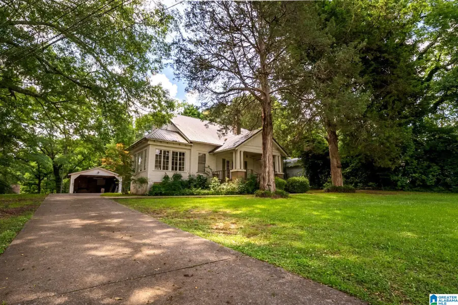 263 KNOWLES AVENUE, Lineville, AL 36266 - #2
