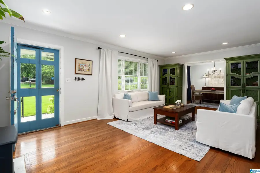 1789 VESTAVIEW LANE, Vestavia Hills, AL 35216 - #2