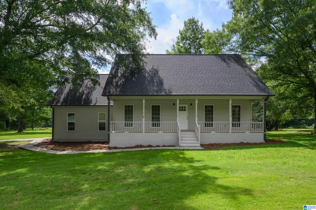 1676 FIVE POINTS ROAD, Cleveland, AL 35049 - #1