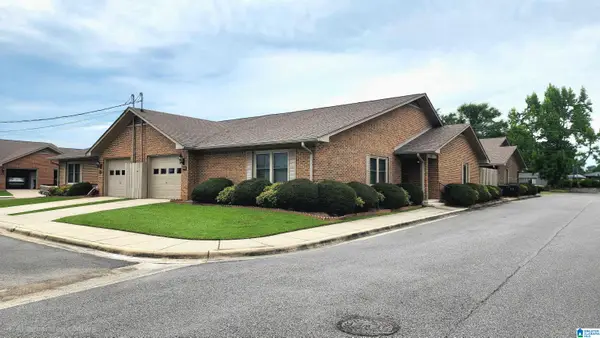 1003 EDWARDIAN WAY SW, Cullman, AL 35055