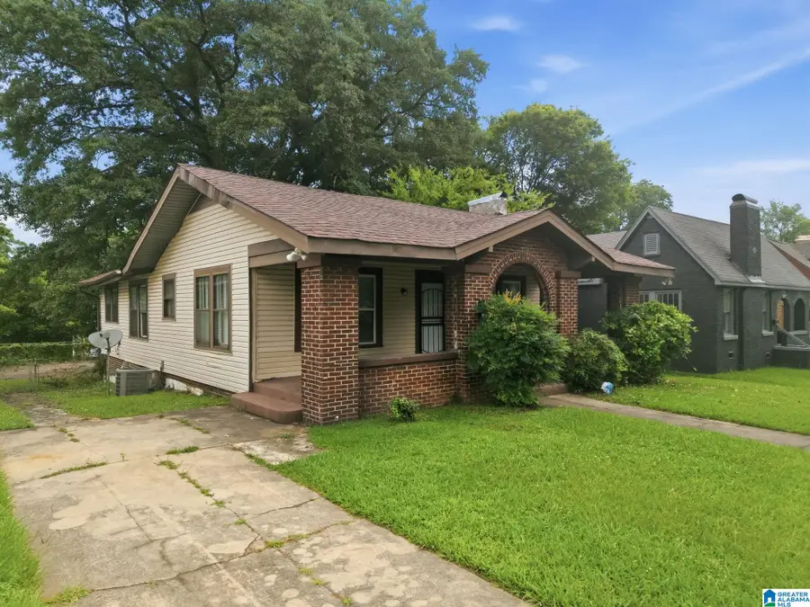 1432 44TH STREET N, Birmingham, AL 35208 - #2