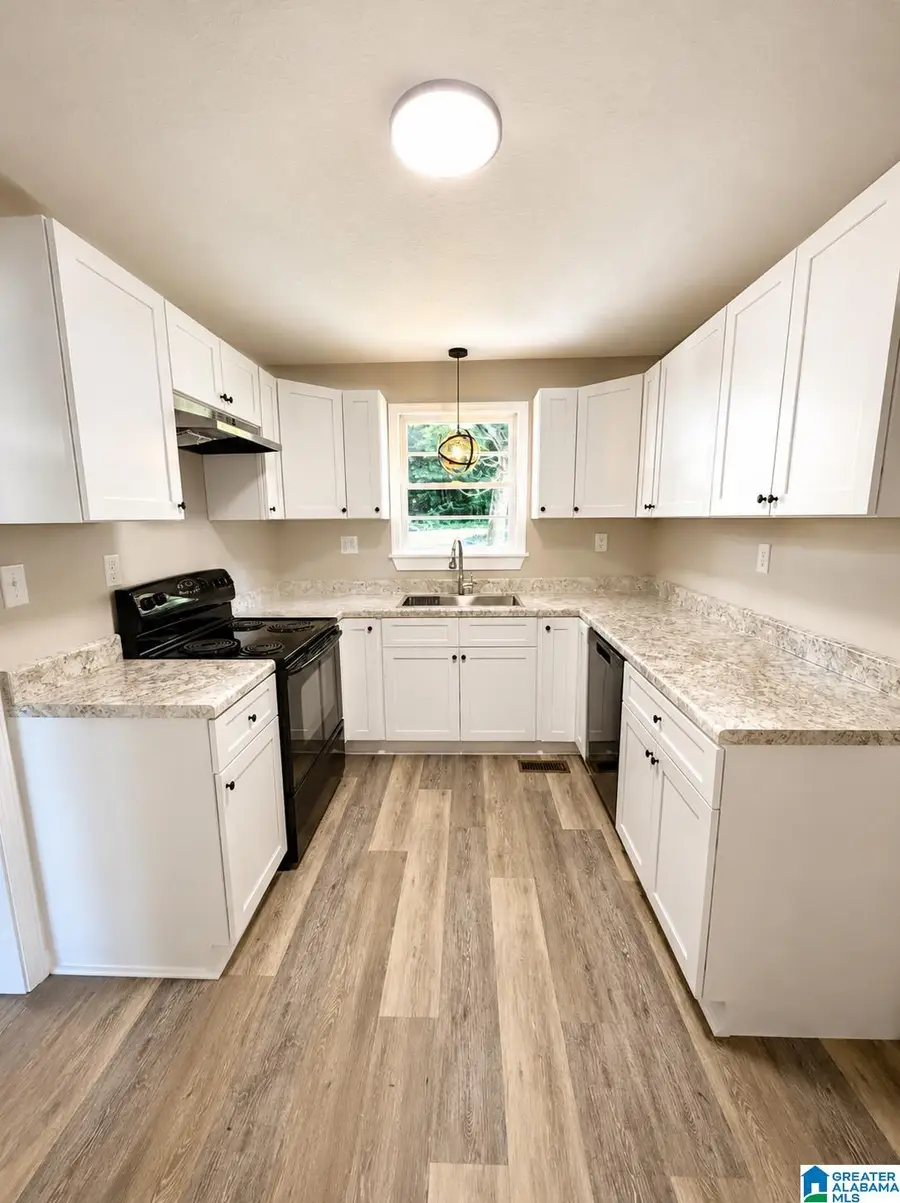 2518 W 14TH STREET, Anniston, AL 36201 - #3