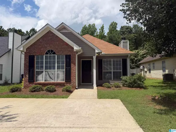 156 CARRINGTON LANE, Calera, AL 35040