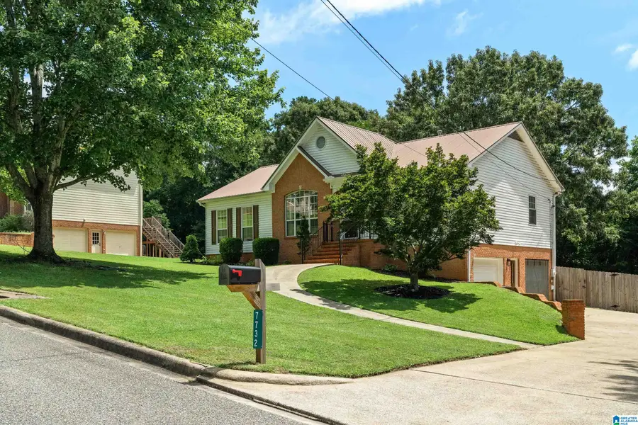 7732 S CREST TRAIL, Helena, AL 35022 - #2