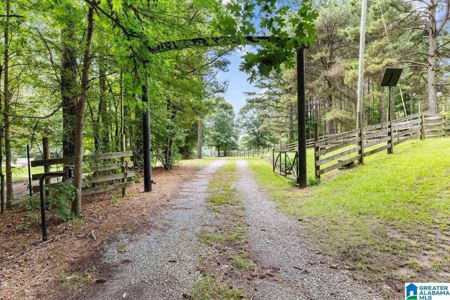 2040 BUD MOUNTAIN ROAD, Blountsville, AL 35031 - #2