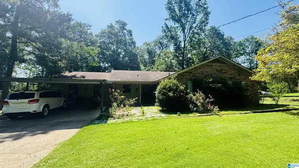 418 WOODLAND HILLS CIRCLE, Fayette, AL 35555