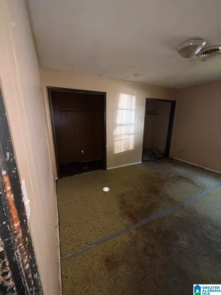 524 VIOLET STREET, Midfield, AL 35228 - #2