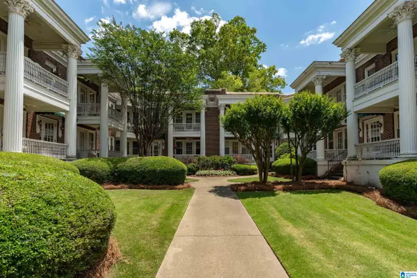 3809 12TH COURT, Birmingham, AL 35222